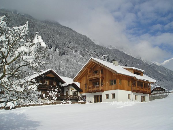 Foto invernale di presentazione Appartamenti in agriturismo Müllerhof