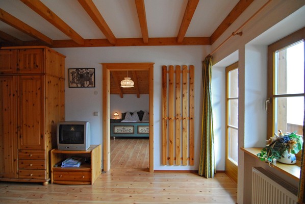 The living area Farmhouse apartments Waldrasthof