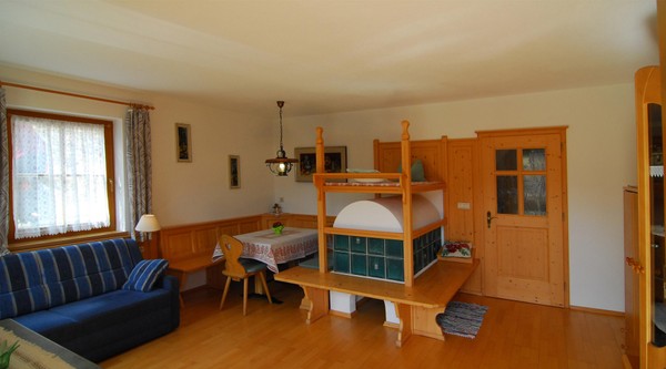 The living area Farmhouse apartments Waldrasthof