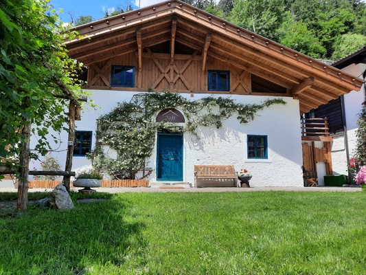 Foto Außenansicht Ferienwohnungen Chalet Passeier