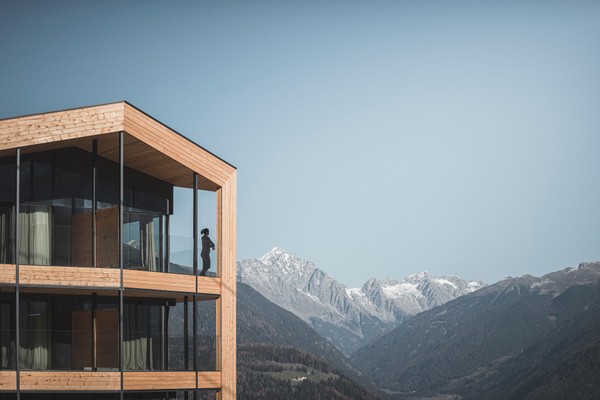 Foto esterno Kronplatz-Resort Berghotel Zirm