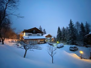 Foto Außenansicht Bed & Breakfast La Nigritella