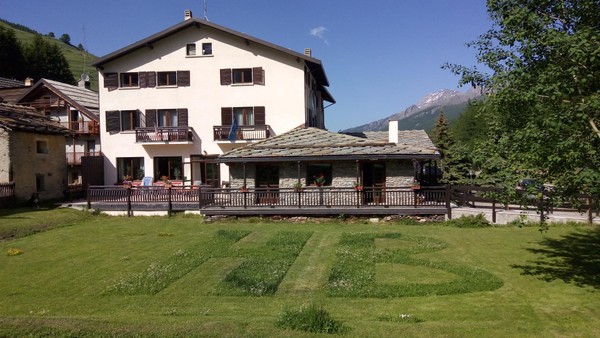 Foto esterno Hotel Banchetta