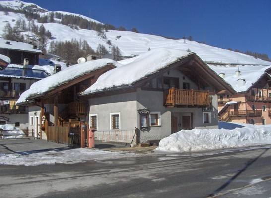 Foto esterno Appartamenti Residenza L'Teit