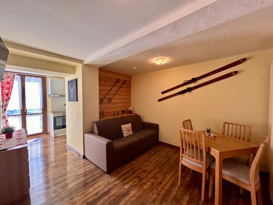 La zona giorno B&B-Hotel + Residence Piccolo Chalet