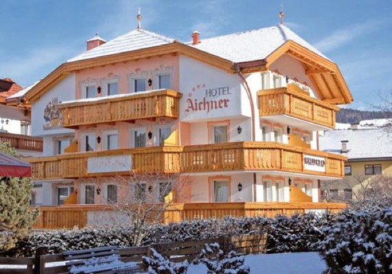 Foto Außenansicht Hotel Aichner