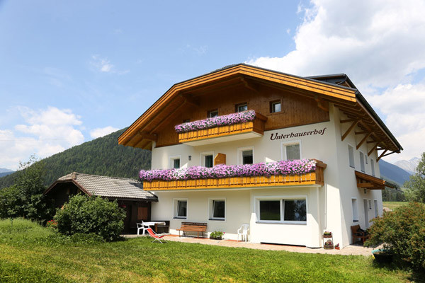 Foto esterno Appartamenti in agriturismo Unterhauserhof