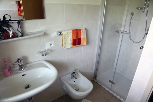 Foto del bagno Appartamenti in agriturismo Unterhauserhof