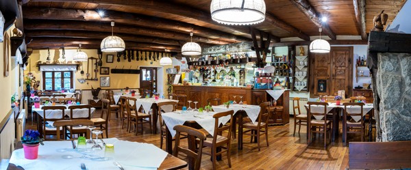 Das Restaurant Usseaux (Val Chisone und Val Germanasca) Lago del Laux