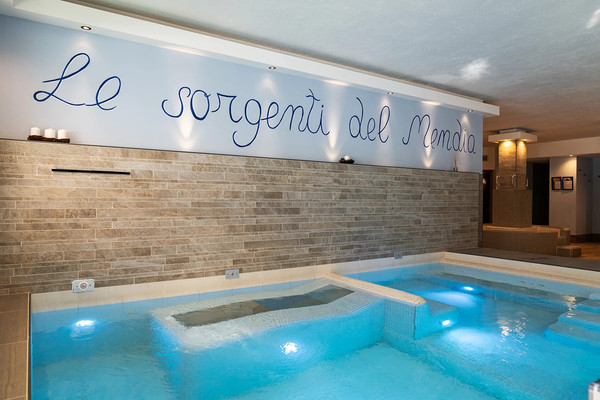 Photo of the indoor swimming pool