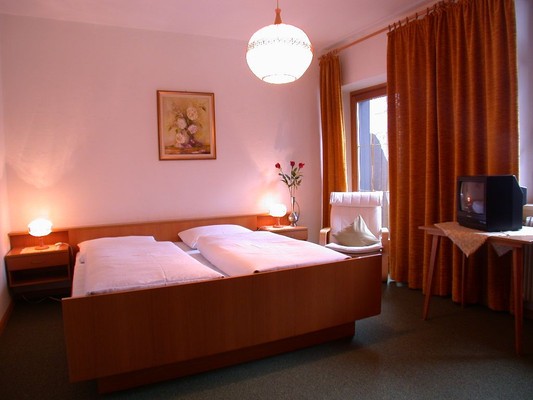 Photo of the room Garni (B&B) + Apartments Bergfried