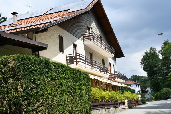 Foto esterno Albergo La Coldra