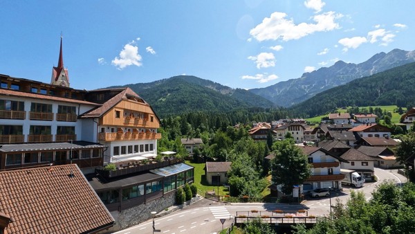 Photo exteriors Hotel Post