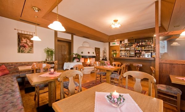Foto von der Bar Agstner's Hotel Rainegg
