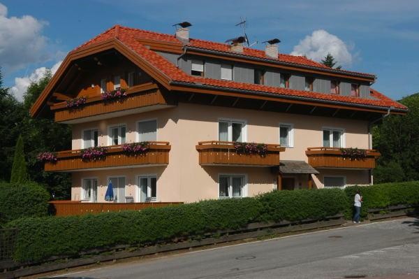 Foto esterno Residence Klaus