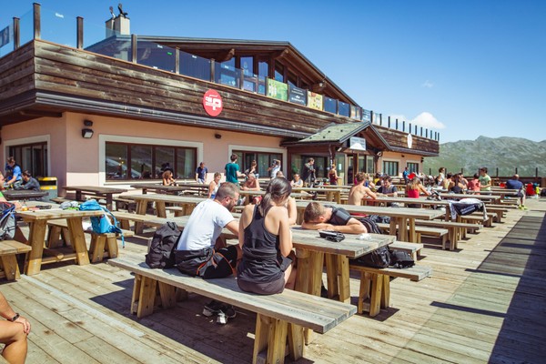 Photo exteriors Mountain hut M’Eating Point
