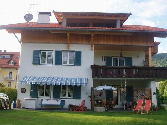 Foto Außenansicht Zimmer mit Frühstück Haus Auer Irene