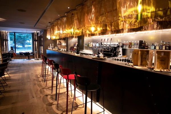 Foto del bar Hotel La Vetta
