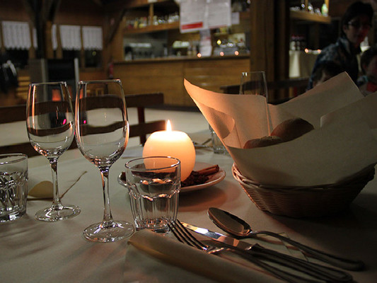Il ristorante Varzo (Alpi Verbano - Cusio - Ossola) Rifugio 2000