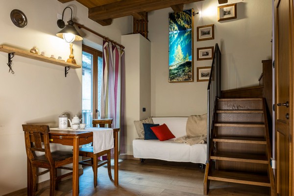 La zona giorno B&B + Appartamenti Casa Tomà