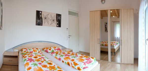 Foto vom Zimmer Garni + Ferienwohnungen Falkensteiner
