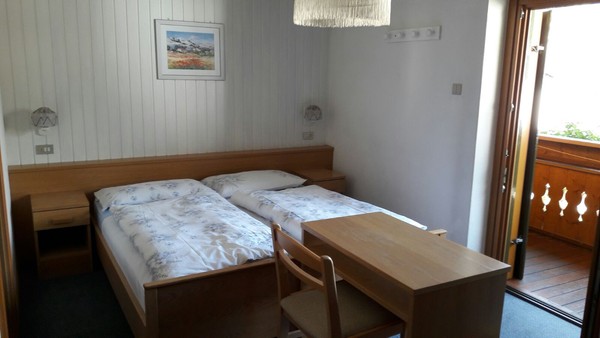 Foto vom Zimmer Garni + Ferienwohnungen Haus Peskoller