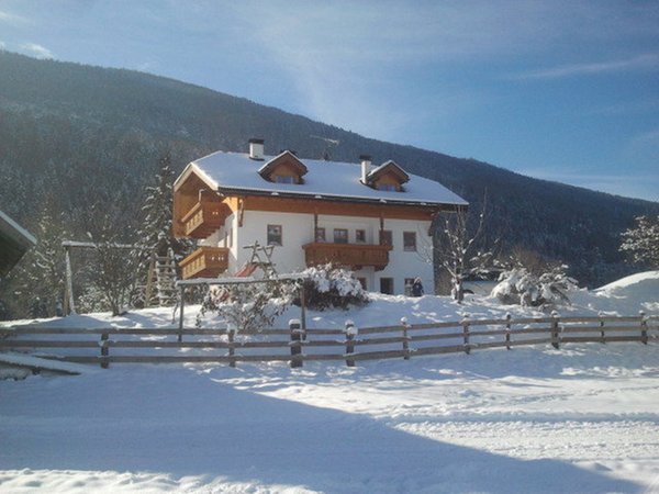 Winter Präsentationsbild Ferienwohnungen auf dem Bauernhof Getzenbergerhof
