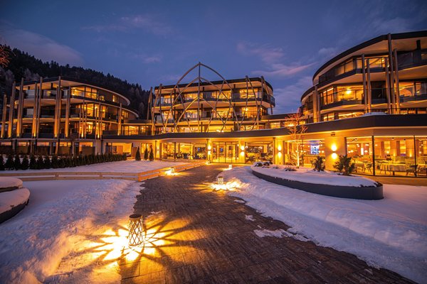 Foto invernale di presentazione Hotel Leitgam