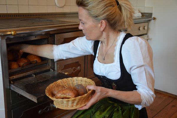 B&B + Appartamenti in agriturismo Falkenau Brunico e dintorni