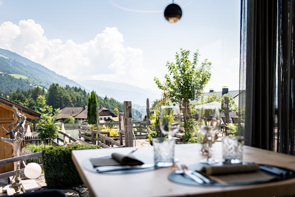 Il ristorante Corti in Pusteria (Chienes) Sonnenheim