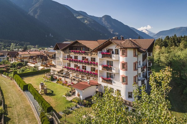 Foto Außenansicht Aparthotel Panorama