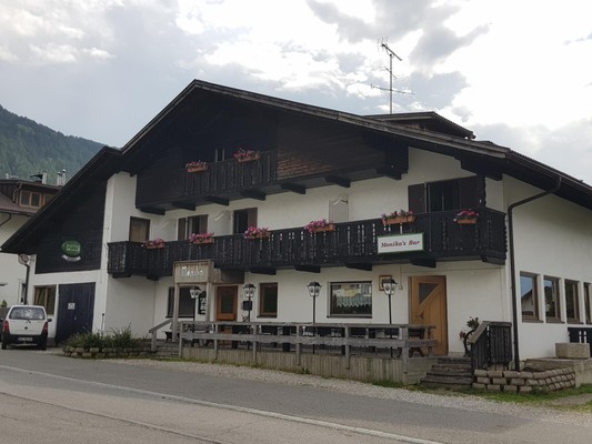 Foto Außenansicht Gasthof Monika