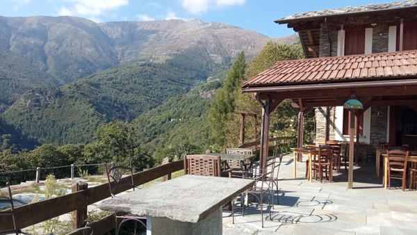 Foto Außenansicht Bauernhofspension La Stela d'Catlina