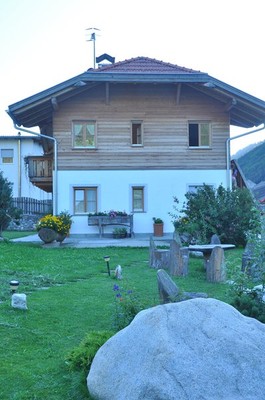 Foto Außenansicht Ferienwohnungen auf dem Bauernhof Ortnerhof