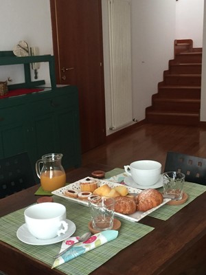 The breakfast Bed & Breakfast La Masca