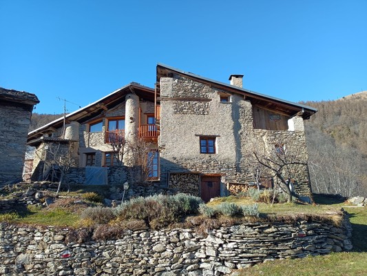 Foto esterno Bed & Breakfast Rota d’Amont