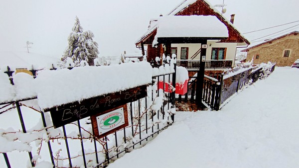 Foto esterno Bed & Breakfast La Rocca Bianca