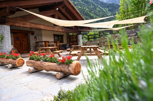Photo exteriors Borgo Maira Village