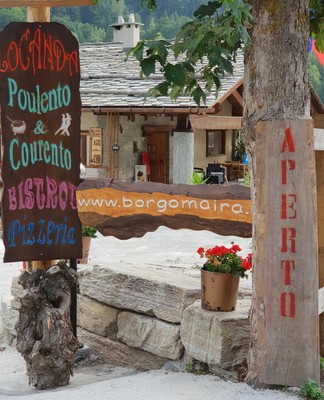 Photo exteriors Borgo Maira Village