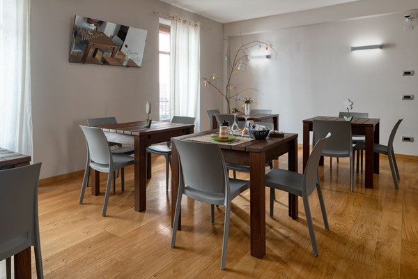 The breakfast Bed & Breakfast La Ceramica Moline