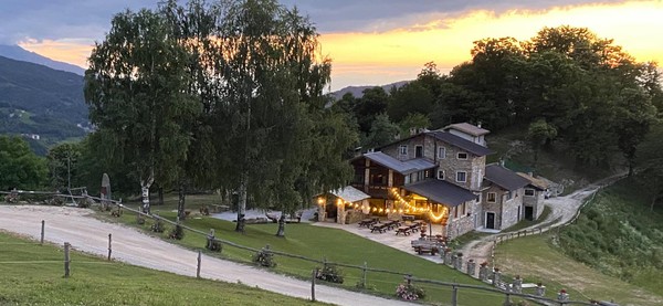 Foto esterno Albergo La Maddalena