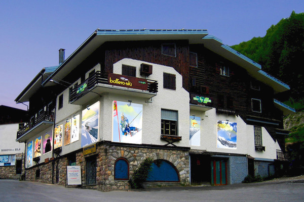 Photo exteriors Ski and snowboard rental Botteroski Limone