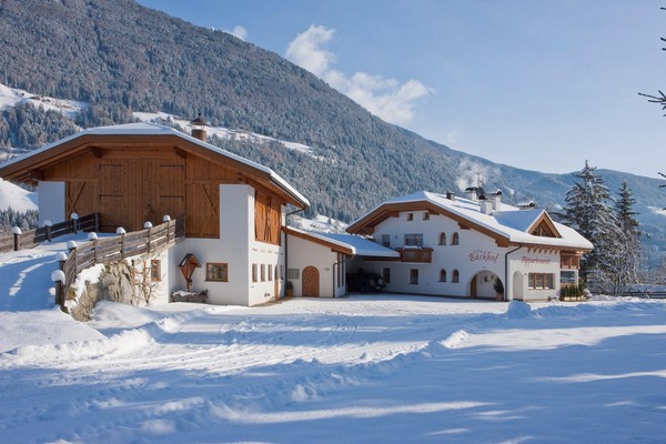 Photo exteriors Farmhouse apartments Bäckhof