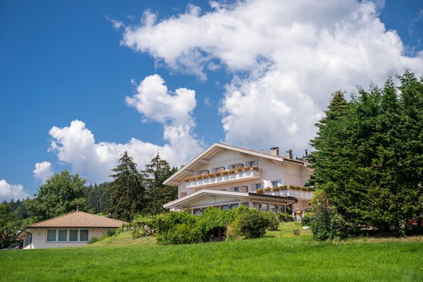 Foto esterno in estate Moserhof - Terenten Resort