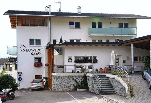 Foto esterno in estate Neuwirt