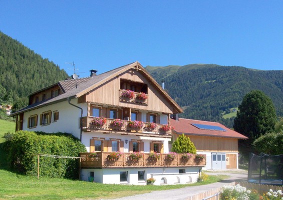 Photo exteriors Farmhouse apartments Latschenhof