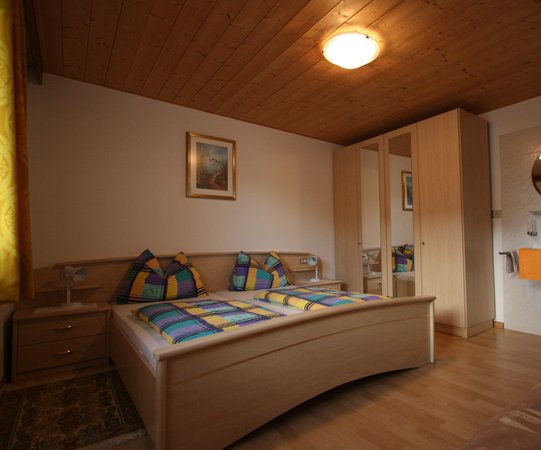 Foto vom Zimmer Ferienwohnungen auf dem Bauernhof Latschenhof