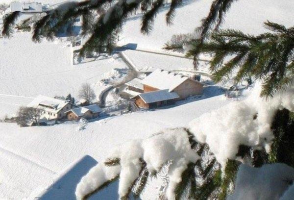 Foto invernale di presentazione Mair am Graben - Appartamenti in agriturismo 3 fiori