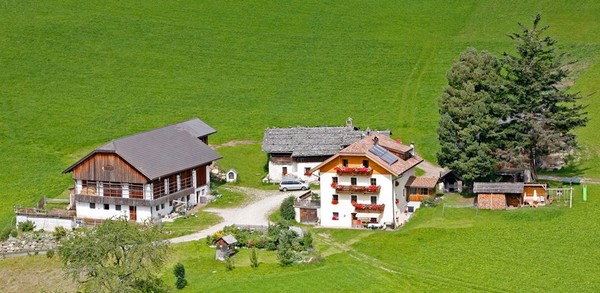 Photo exteriors Farmhouse apartments Tötscherhof
