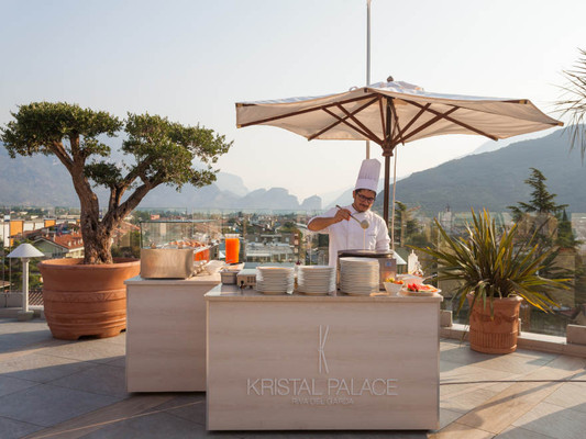 Das Frühstück Hotel Kristal Palace
